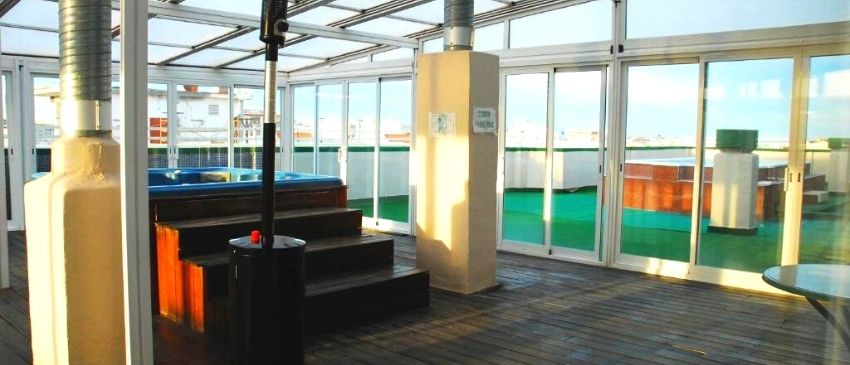¡4 Días y 3 Noches en Gandía en Alojamiento 3* con Desayuno, Media Pensión o Pensión Completa!