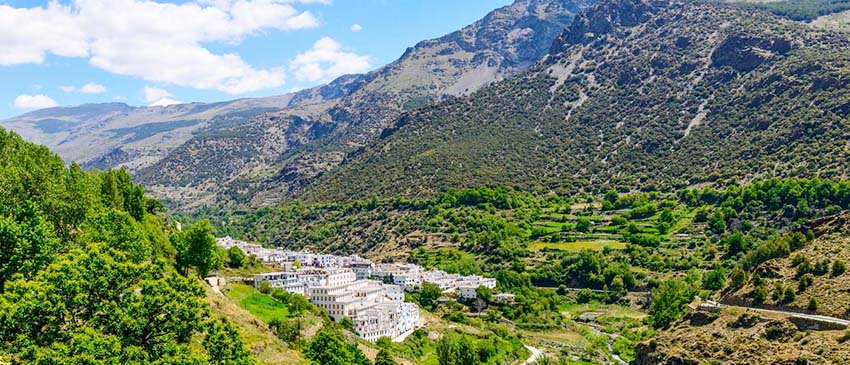 3 días y 2 noches en Sierra Nevada (Granada) + Media Pensión